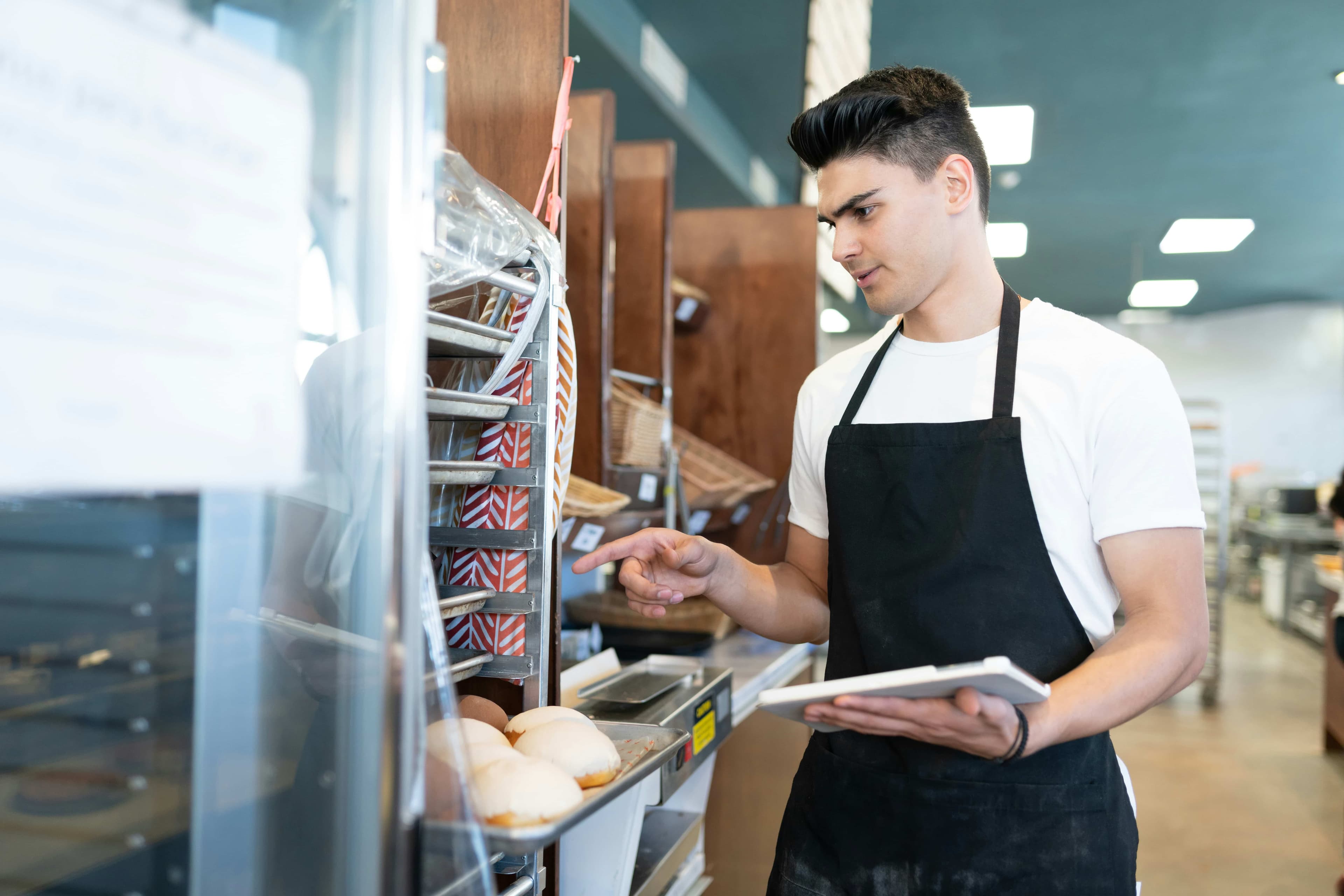 Restaurant Inventory Management: Automated Tools & Best Practices